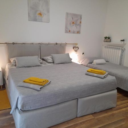 Cristel Malpensa Room Cardano al Campo Kültér fotó